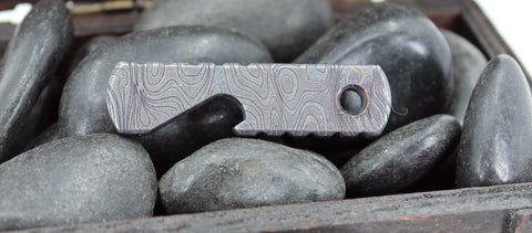 TITANIUM BOTTLE OPENER HIPPO