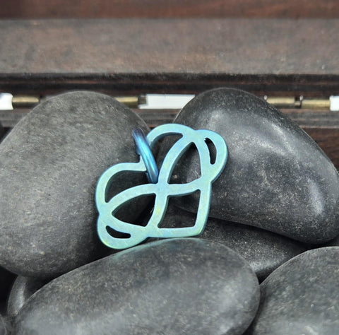 TITANIUM HEART PENDANT infinity ladies valentines