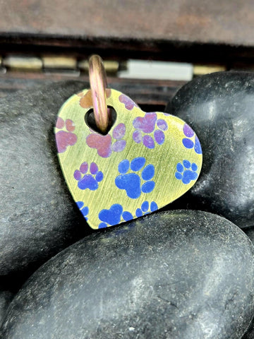 TITANIUM HEART PENDANT ladies laser etched valentines paw
