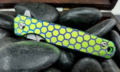 TITANIUM SCALPEL EDC