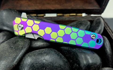 TITANIUM SCALPEL EDC