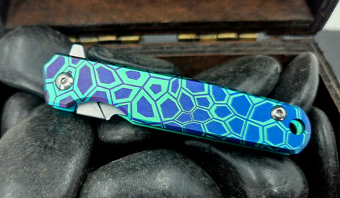 TITANIUM SCALPEL EDC