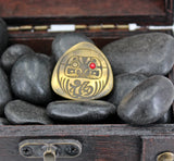 Fidget lucky coin pick brass with Japanese Daruma