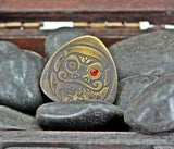 Fidget lucky coin pick brass with Japanese Daruma